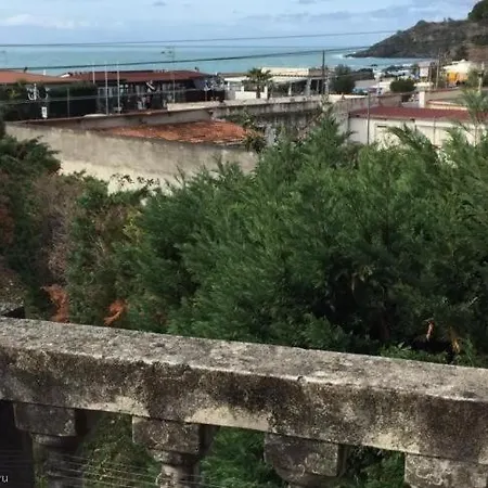 In Riva Al Mare 스칼레아